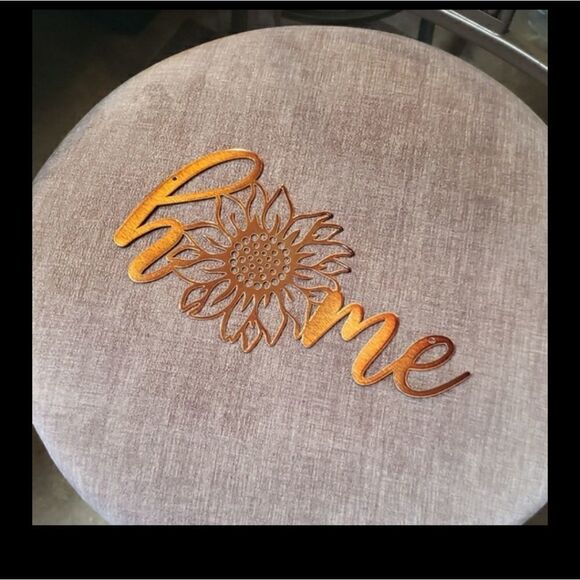 Other - Metal H🌻ME Wall Decor Sign with Sunflower Graphic - Beautiful Bronze Color!